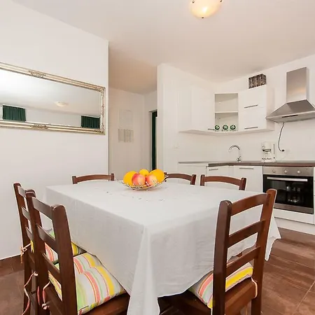 Sanja Apartamento